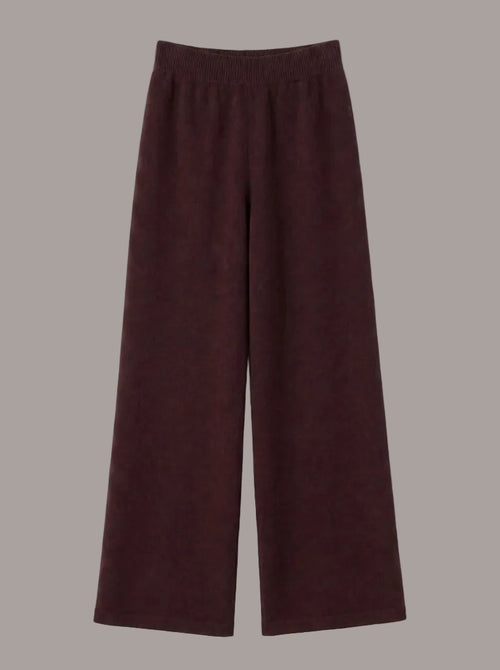 Pure merino Wool Trousers in Walnut, knitted in Verona | Aeteria Edition 01
